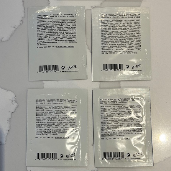 Le Labo Mini Toiletry Sachets Set - Picture 5 of 10